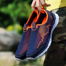 Load image into Gallery viewer, Summer Outdoor Shoes Men Women Lightweight Breathable Mesh Creek Beach Quick Dry
