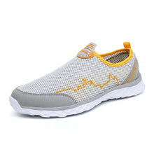 Load image into Gallery viewer, Summer Outdoor Shoes Men Women Lightweight Breathable Mesh Creek Beach Quick Dry